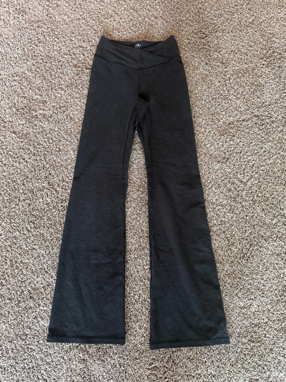 YPB Abercrombie & Fitch Women’s flared/boot cut leggings